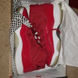 Air Jordan's retro 11s mens